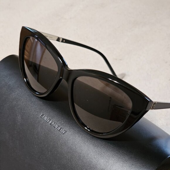 YSL Yves Saint Laurent Sunglasses - Picture 6 of 7